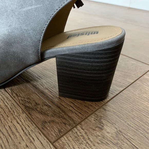 Women’s shoes - Picture 3 of 6